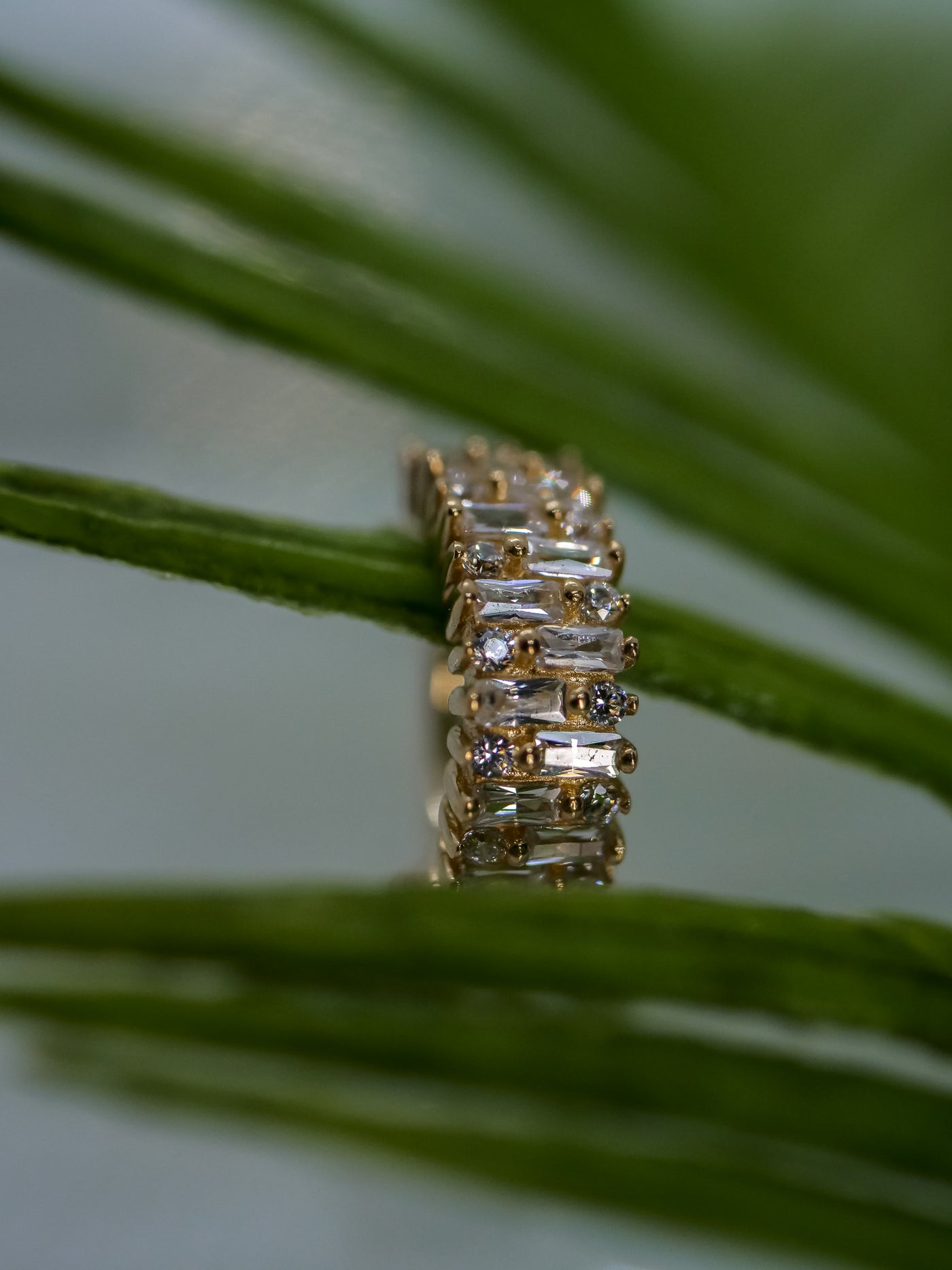 swarovski crystals in real gold clicker